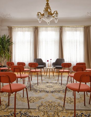 SALON 6